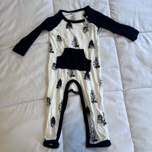 B&W Trees Kyte Baby Longall 6-12 m